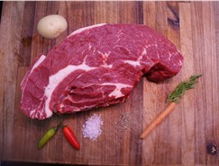 Whole Yearling Rump (Sliced Free)  4-6kg